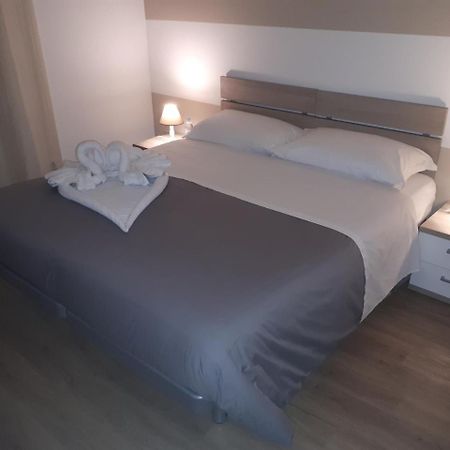 Aparthotel Residenza Miola Saronno Exteriér fotografie